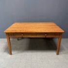 Antieke pitch pine stoffen tafel met twee laden