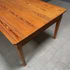 Antieke pitch pine stoffen tafel met twee laden