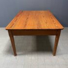 Antieke pitch pine stoffen tafel met twee laden