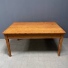 Antieke pitch pine stoffen tafel met twee laden