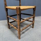 Antieke Hollandse bobbin stoel met biezen zitting