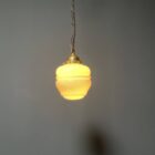 Engelse opaline met messing glazen hanglamp