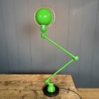 Groene twee-arms Jielde tafellamp