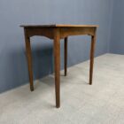 Kleine eikenhouten art deco tafel of bureau