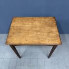 Kleine eikenhouten art deco tafel of bureau