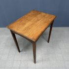 Kleine eikenhouten art deco tafel of bureau