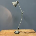 Lichtgrijze Kandem tafellamp model 971