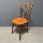 Set van 4 Franse cafe stoelen met sierlijke zittingen