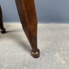 Set van vier antieke Engelse Arts & Crafts krukken