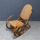 Vintage Thonet stijl schommelstoel