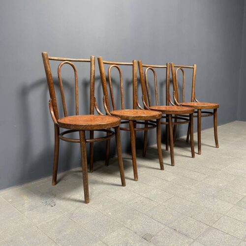 Set van 4 Franse cafe stoelen met sierlijke zittingen