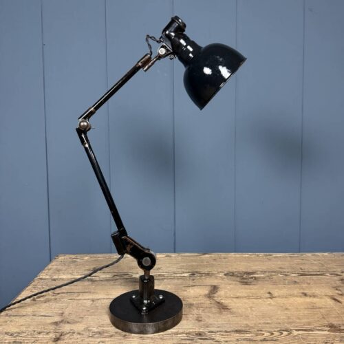 Zwarte Rademacher tafellamp met emaille kap